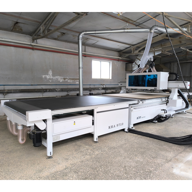 CNC Machining Center KN-2710DL Label